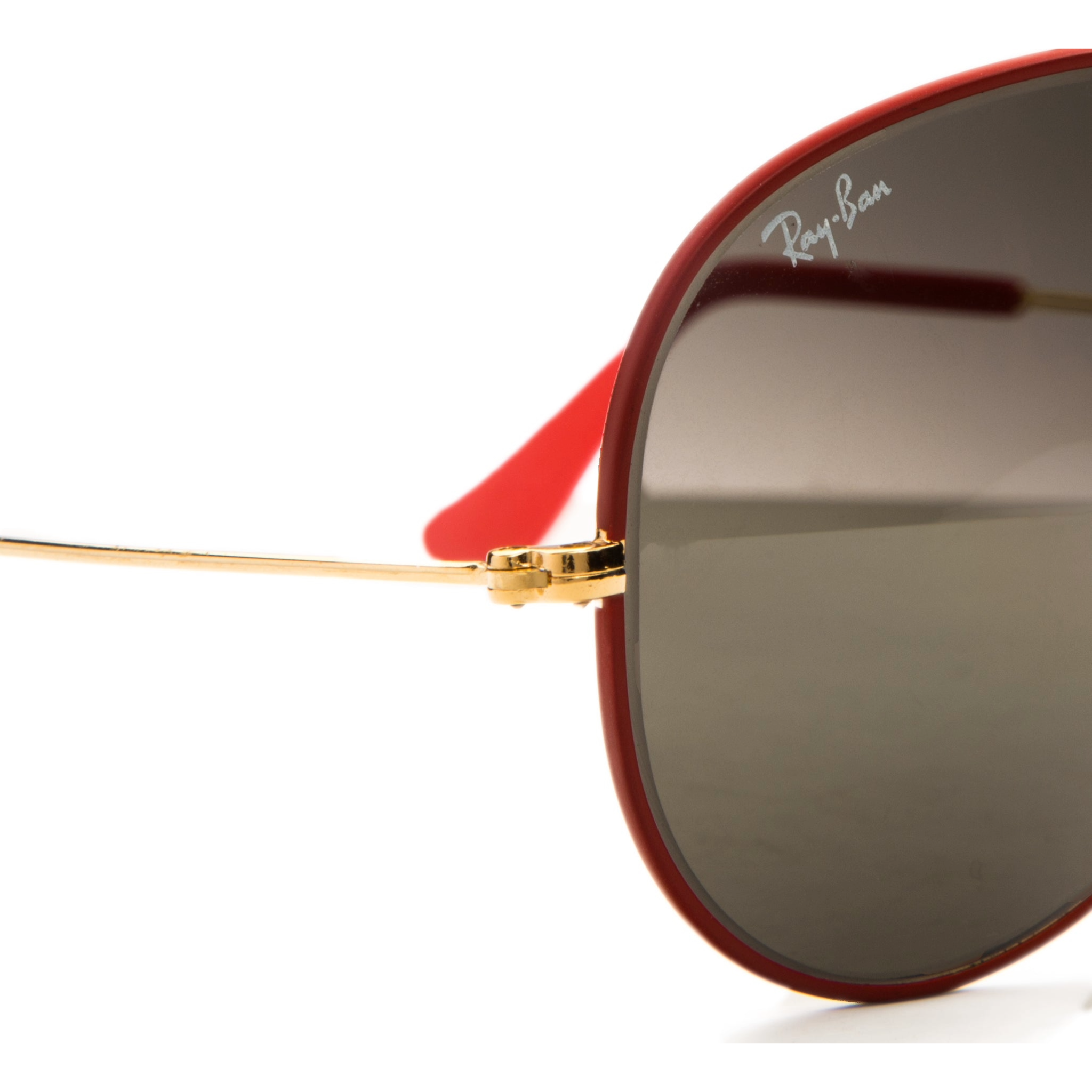 Authentic vintage Rayban Shooter Aviator sunglasses in red and gold, with black smoke lenses Suitable for men and women 100% UV protection, never before worn or sold