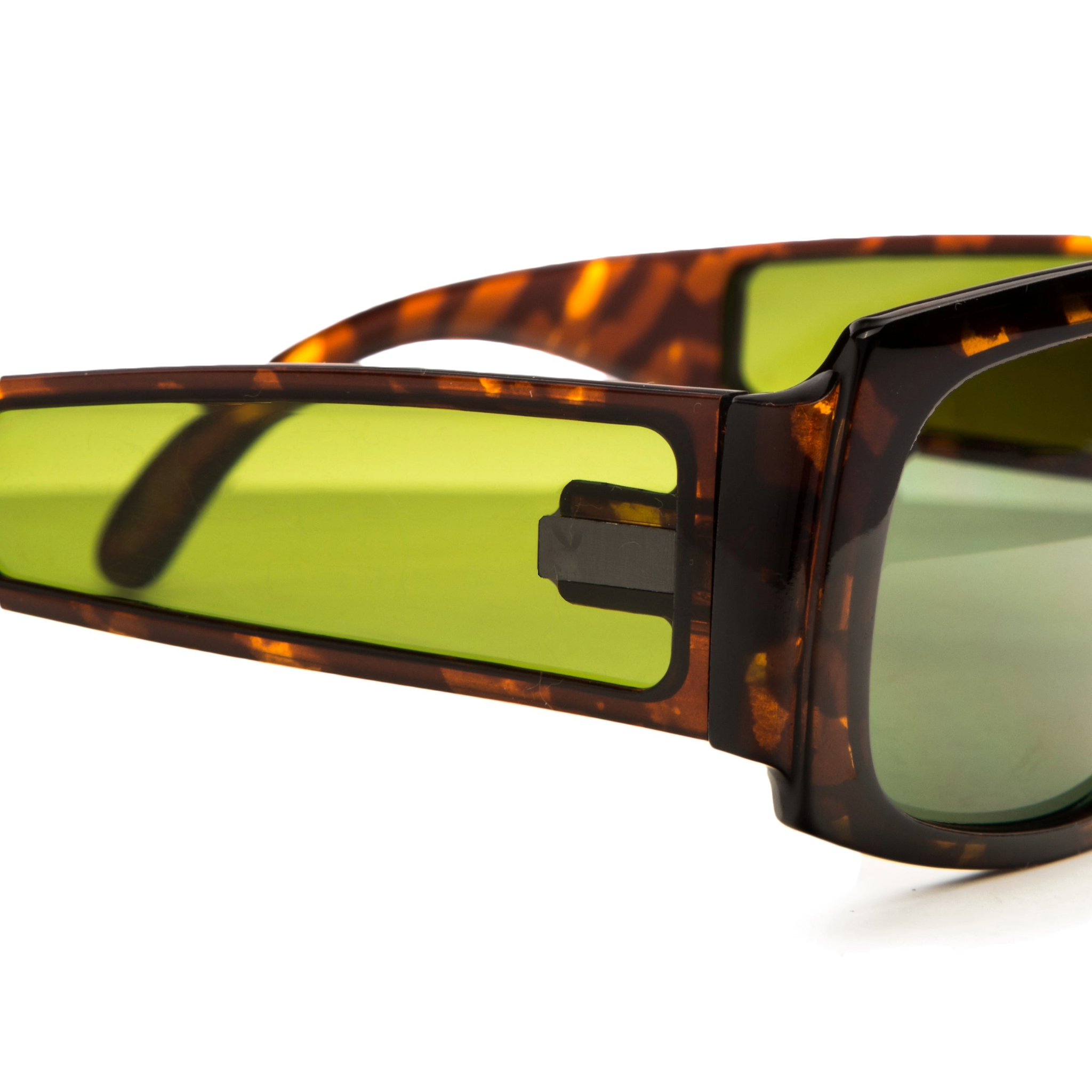 Gentlemen's vintage Playboy Flat Brow 467010 sunglasses in tortoiseshell with green lenses 100% UV protection Authentic, original, and never worn
