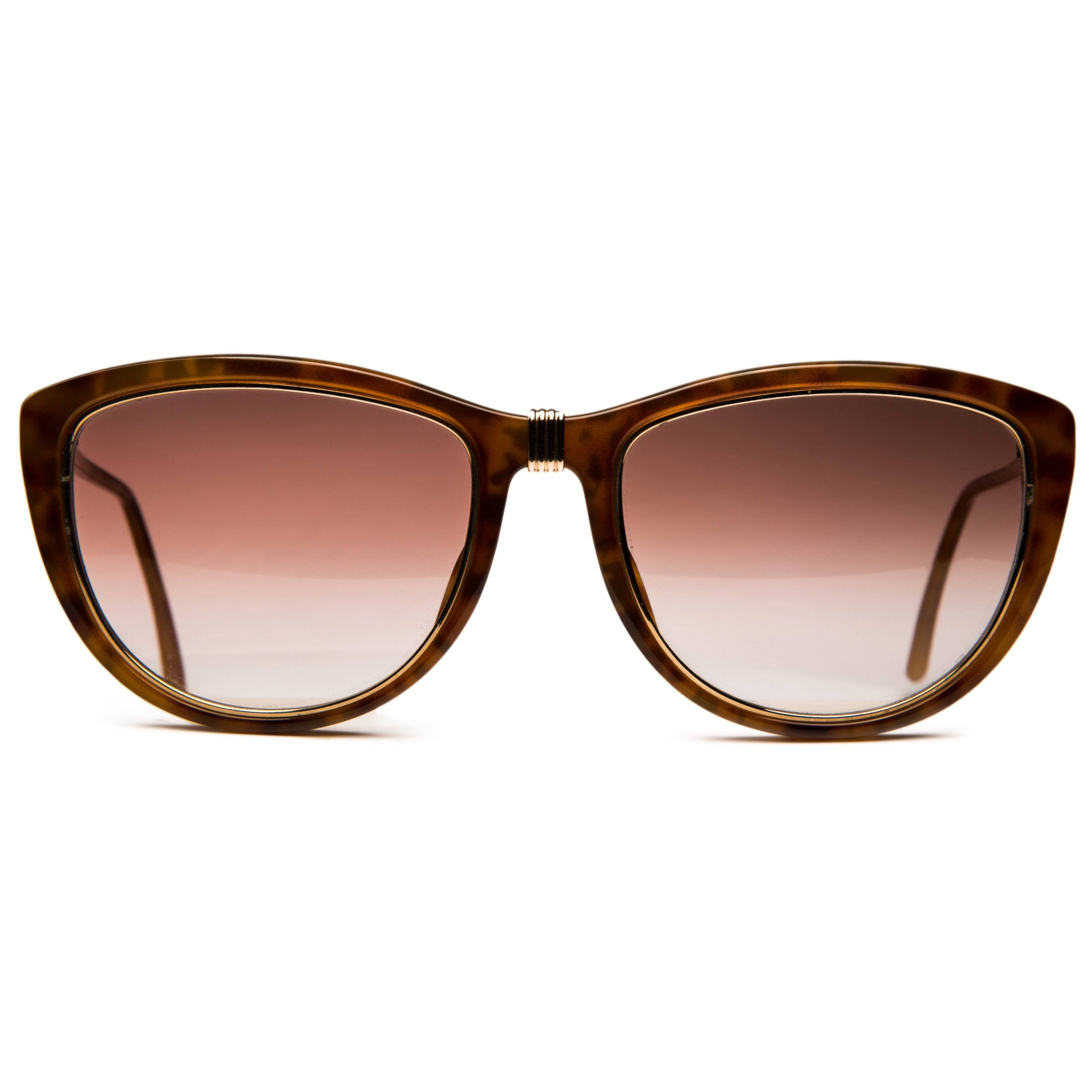 Vintage Christian Dior Cat Eye sunglasses for women in brown lens