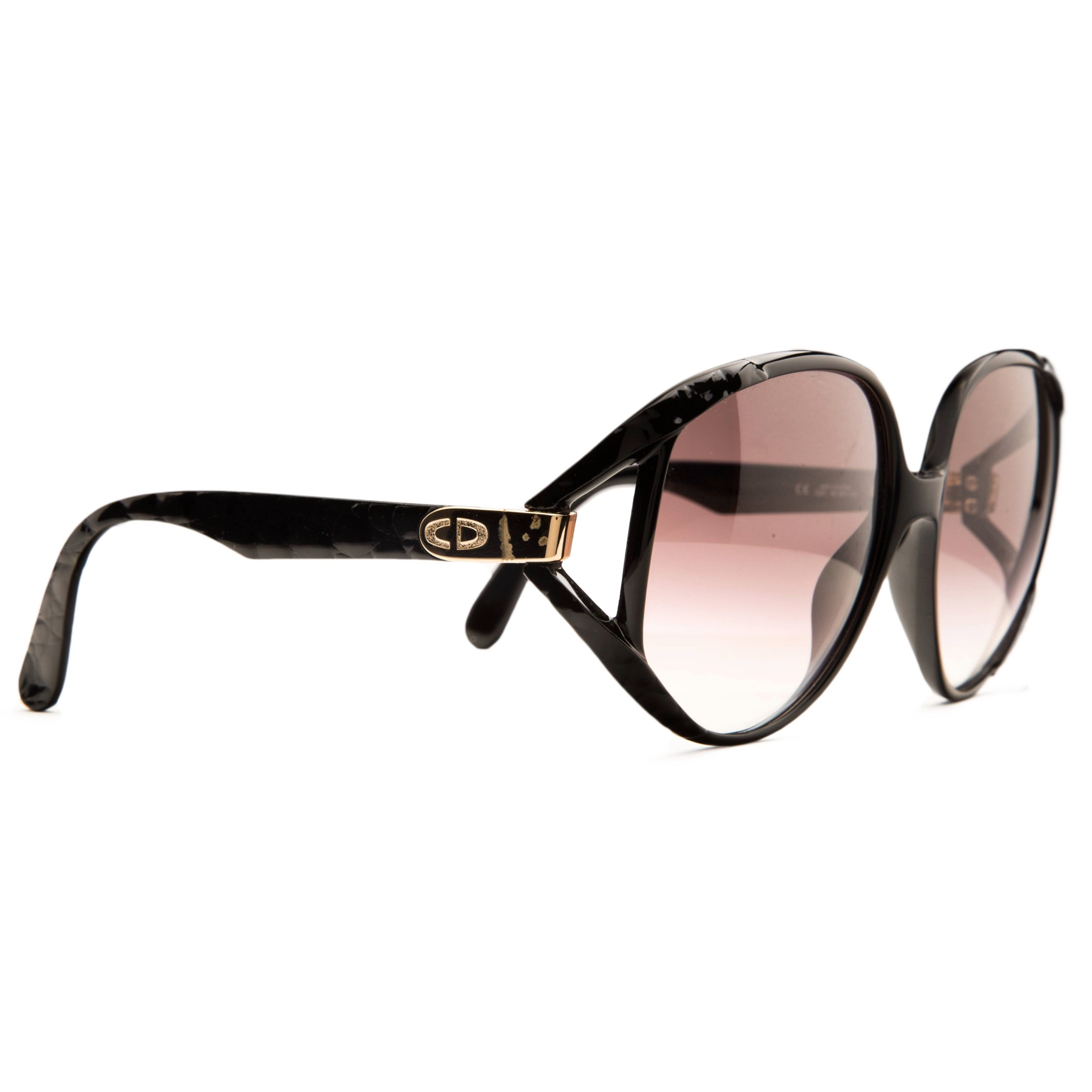 Authentic Vintage Christian Dior Round 232090 Oversized sunglasses for Women in Matte Black with Black Smoke lenses and 100% UV protection, may have marks on metal due to age but never before worn or sold