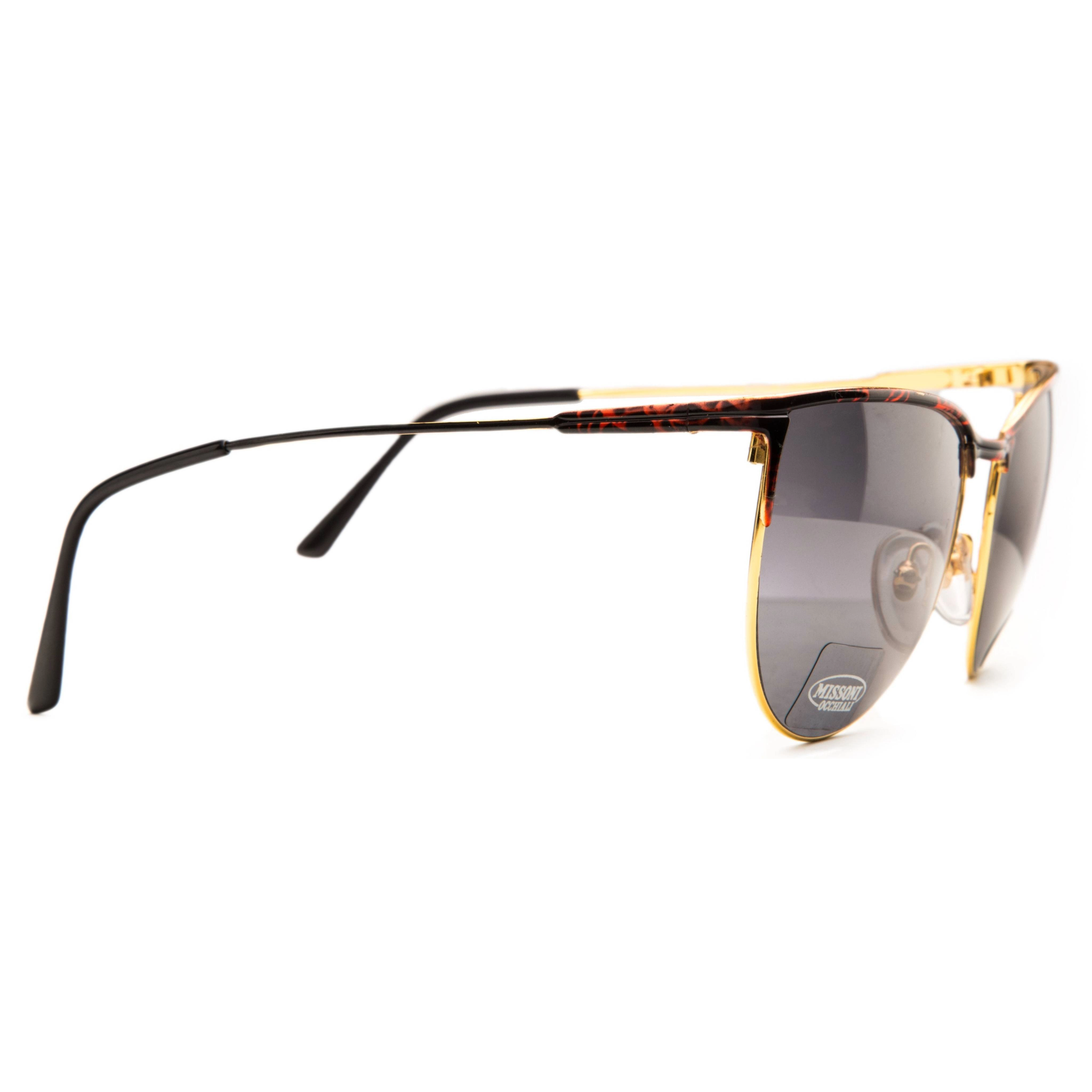 Missoni Cat Eye 313578 sunglasses with tortoiseshell frame and gradient lenses
