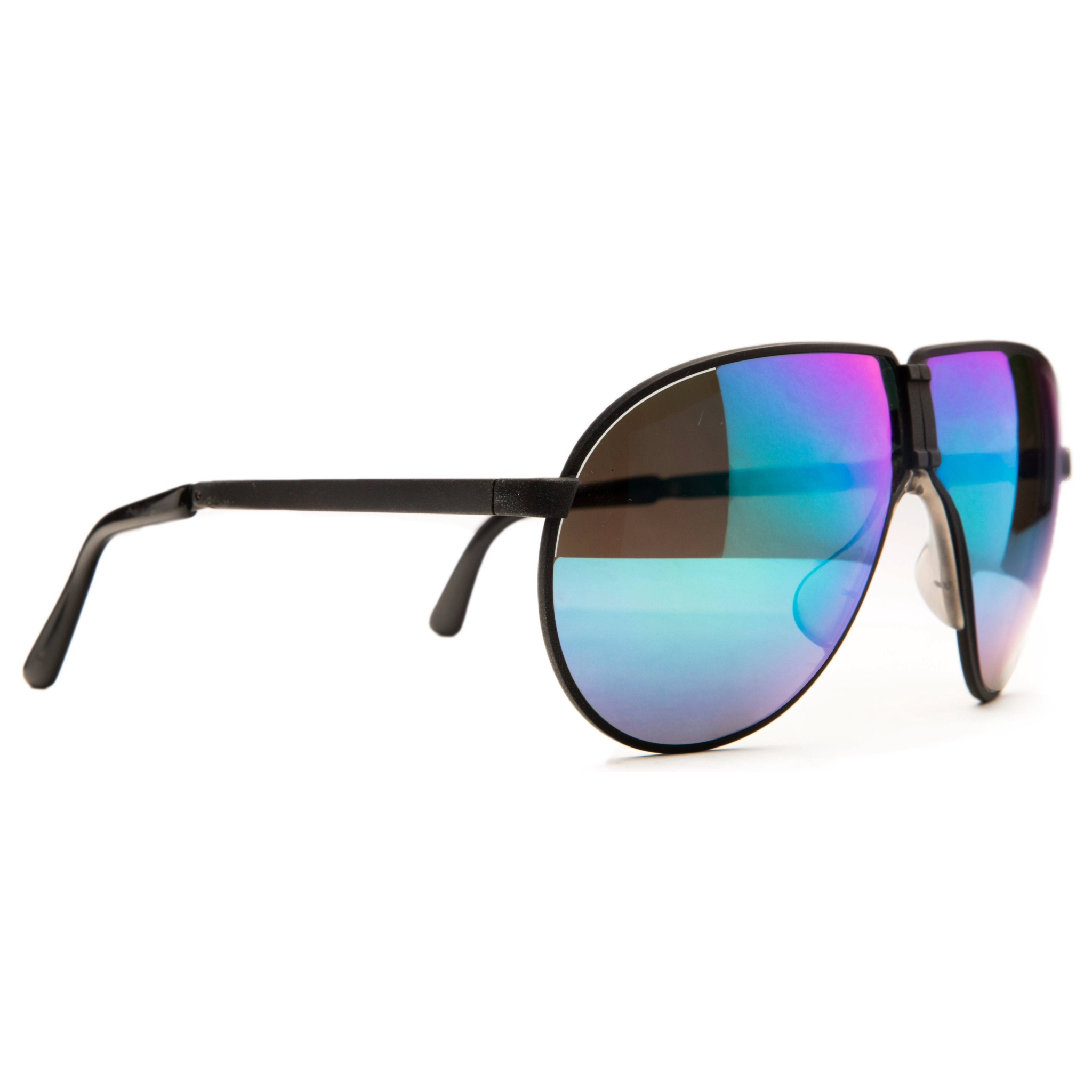 Stylish and sleek Porsche Aviator 5622 sunglasses with polarized lenses