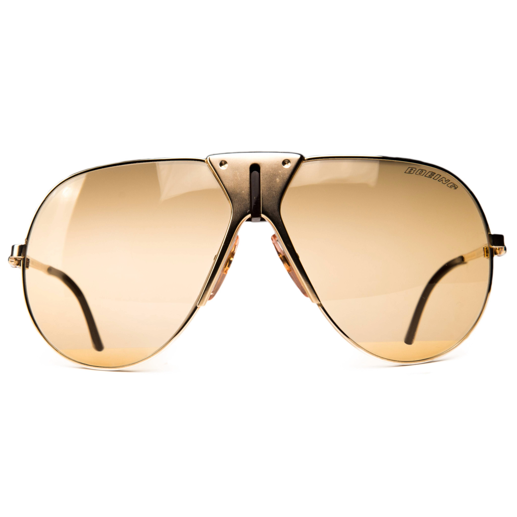 Vintage Boeing Aviator 5701 sunglasses for men and women, with gold frame and yellow lenses, in superb condition, never worn or sold