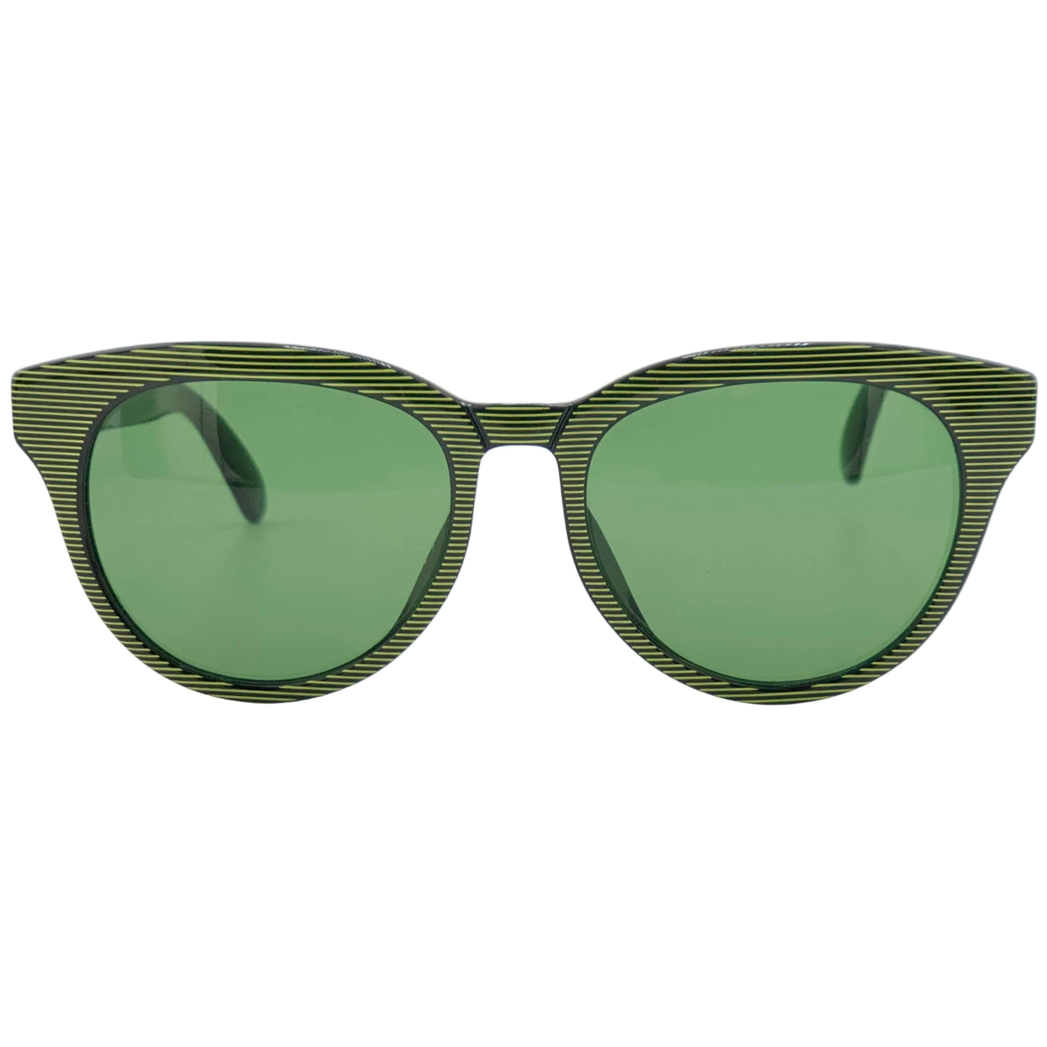 Vintage green and black Playboy Round 4671 94 sunglasses for men and women, made in Germany, with green lenses in superb condition and never worn