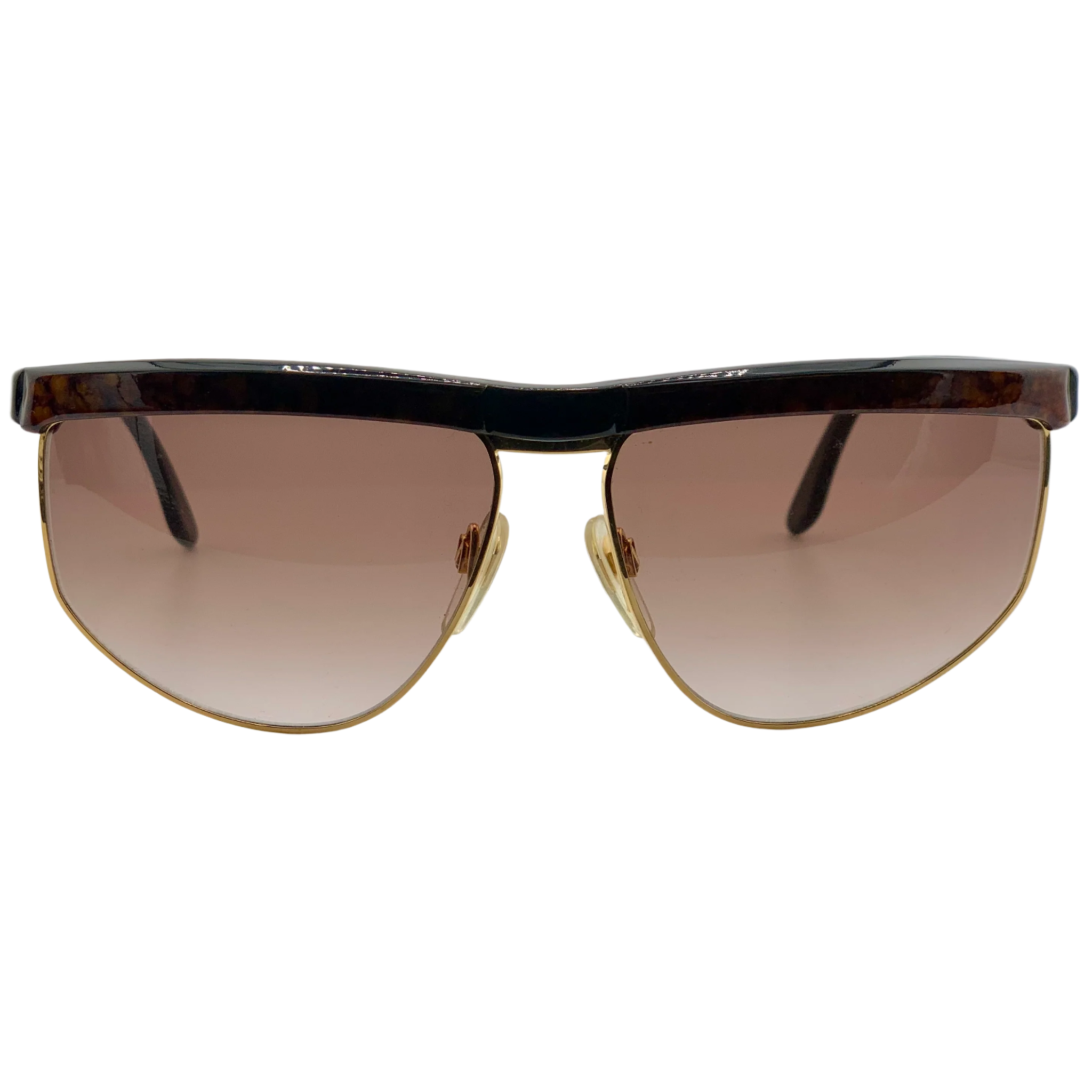 Stylish and elegant Valentino Oval V590 eyeglasses with gold frame and tortoiseshell temples