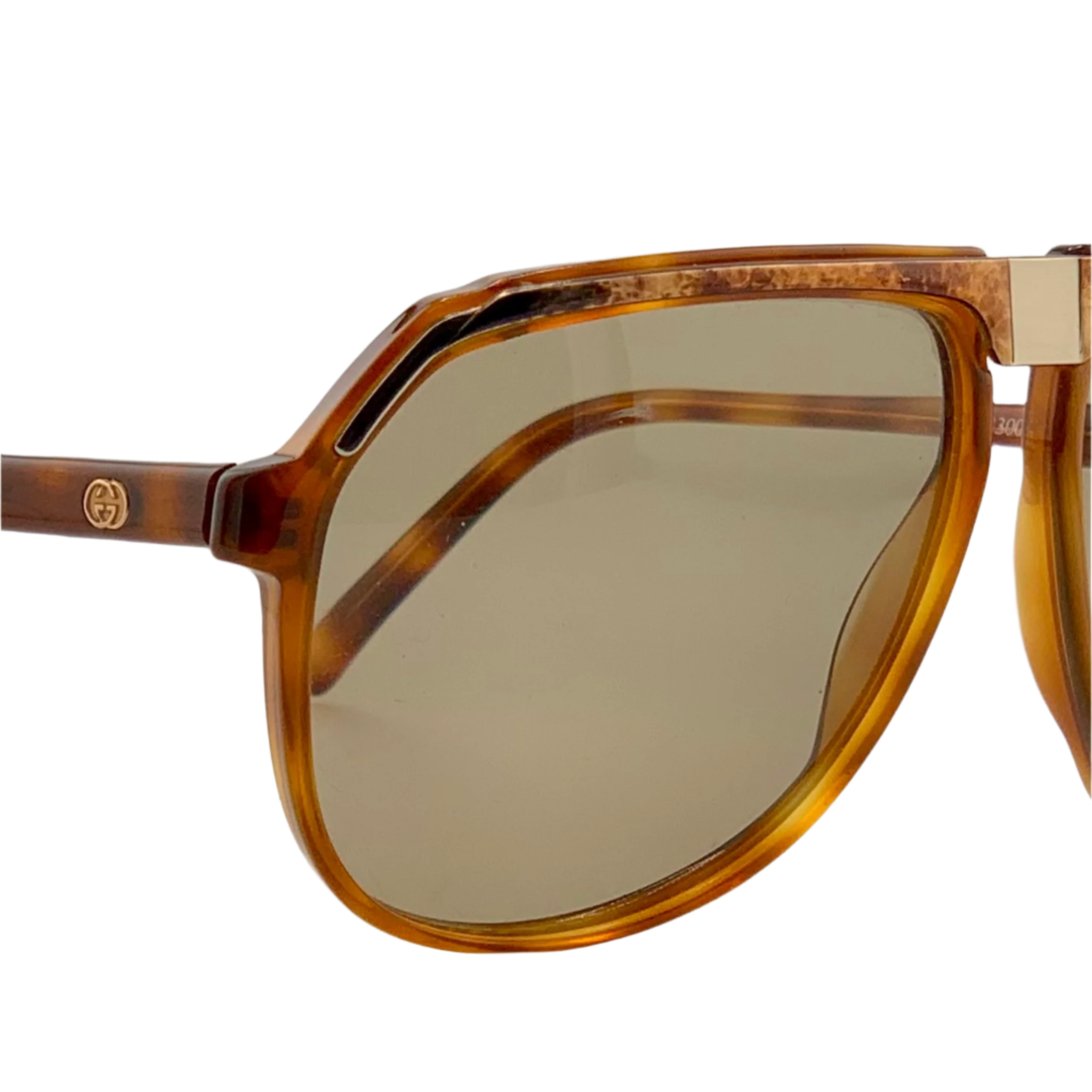 Classic Gucci Aviator 1300/S sunglasses with gold frame and brown lenses