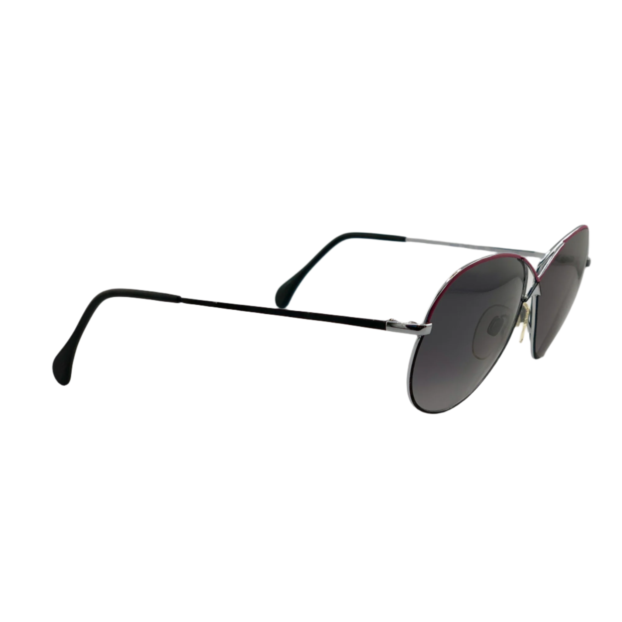 Menrad Oval 780 sunglasses in black with oval frames and UV protection