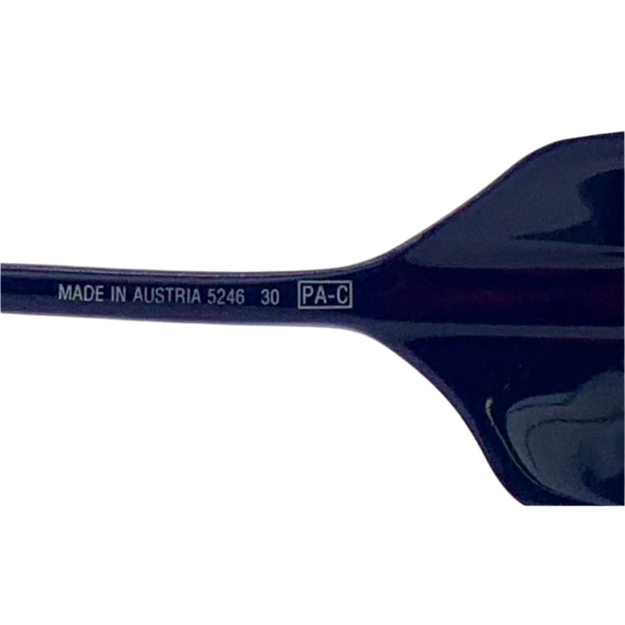 Carrera Round 5246 30 sunglasses with blue mirror lenses, red/blue frame, and 100% UV protection, made in Austria and never before worn or sold