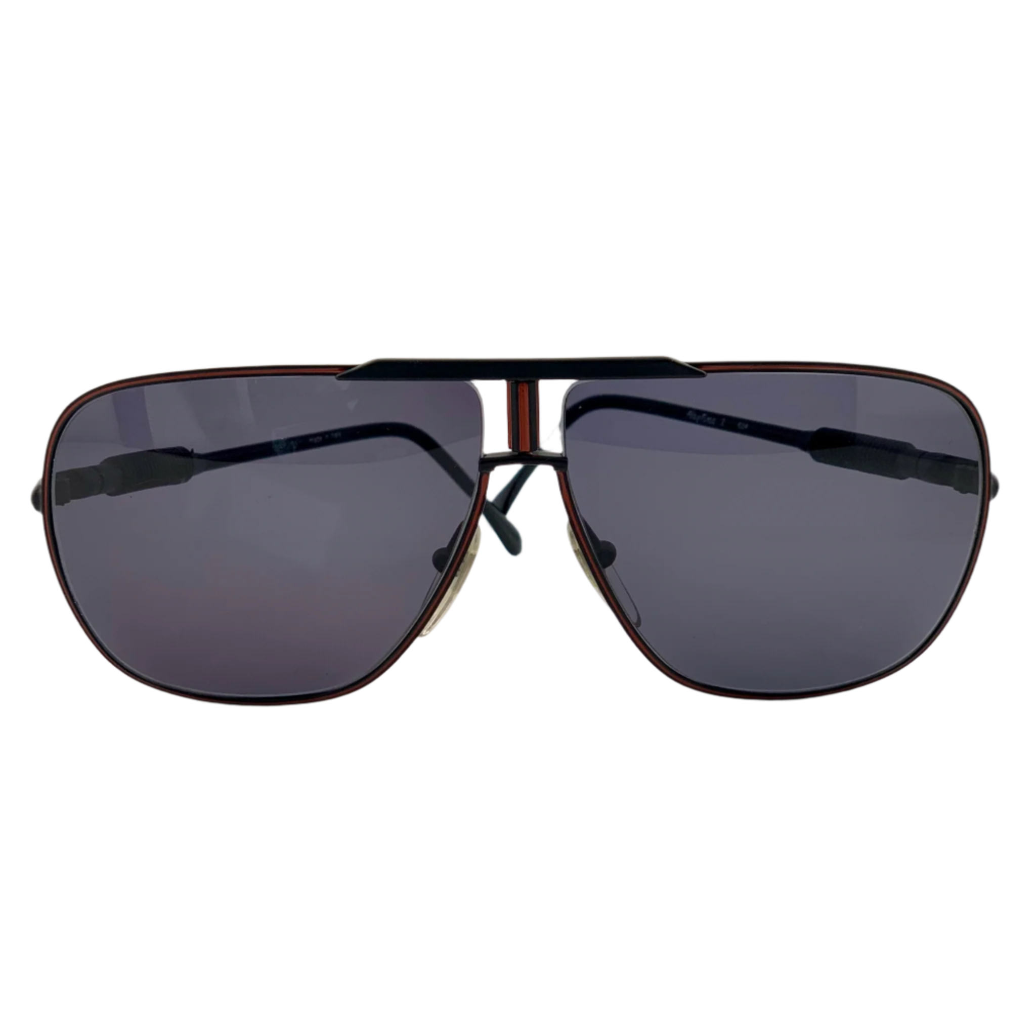 Original Vintage Metal Vista Aviator sunglasses in superb condition, made in Italy Black/red frame with grey lenses for men and women