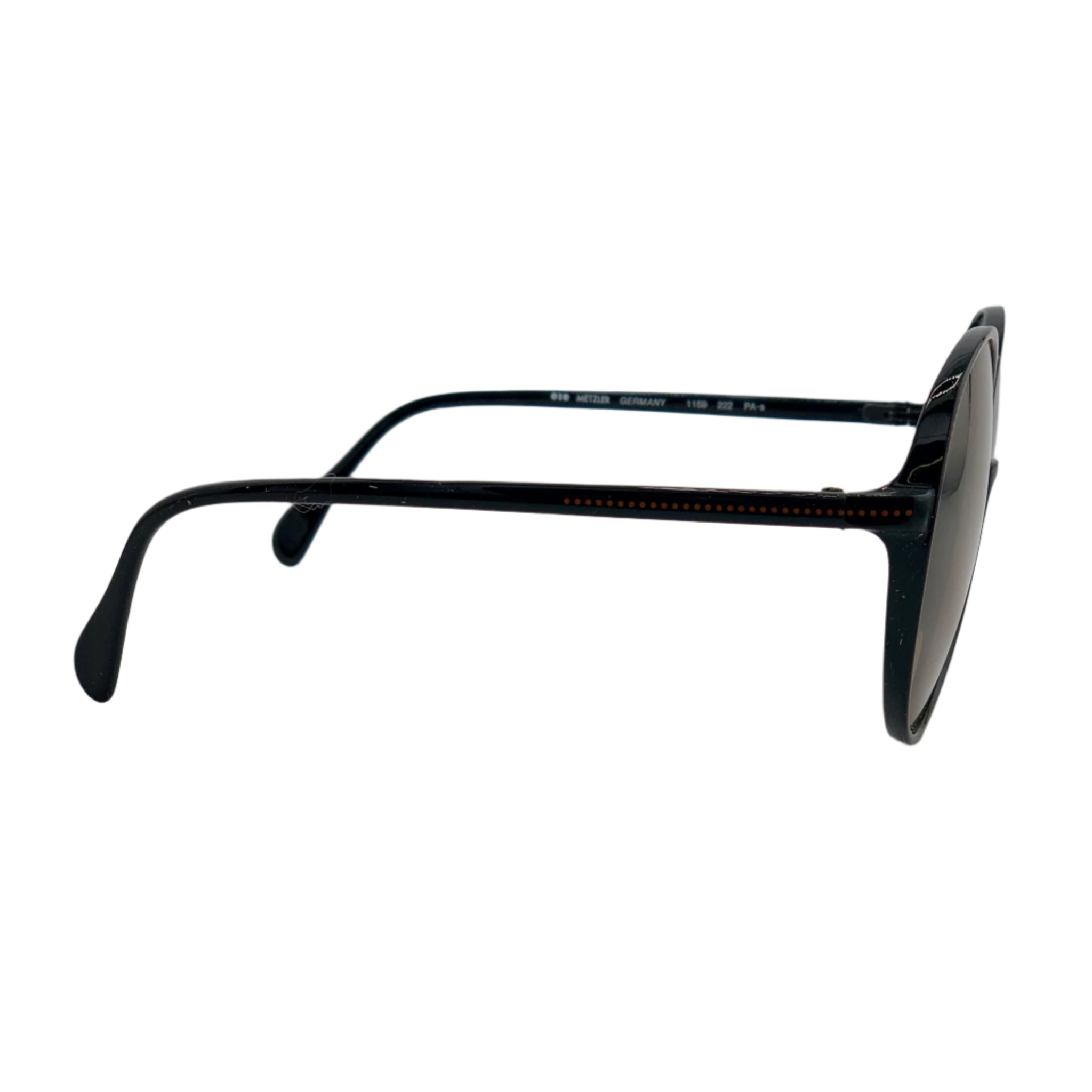 Retro Metzler Round sunglasses with metal frame showing age marks, crafted in Germany, suitable for men and women