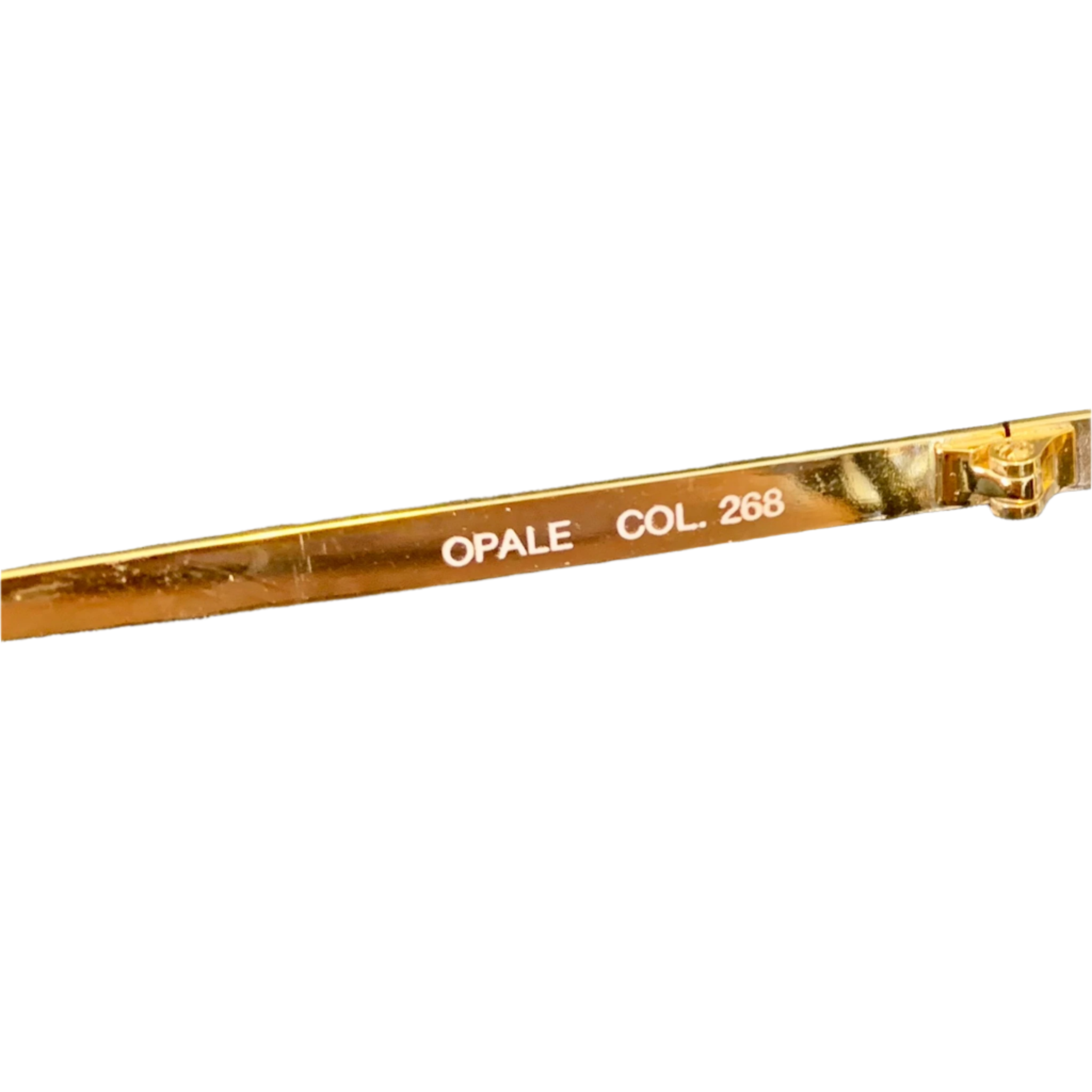 Made in Italy Naj Oleari Cat Eye sunglasses with vintage design, perfect for style-conscious individuals